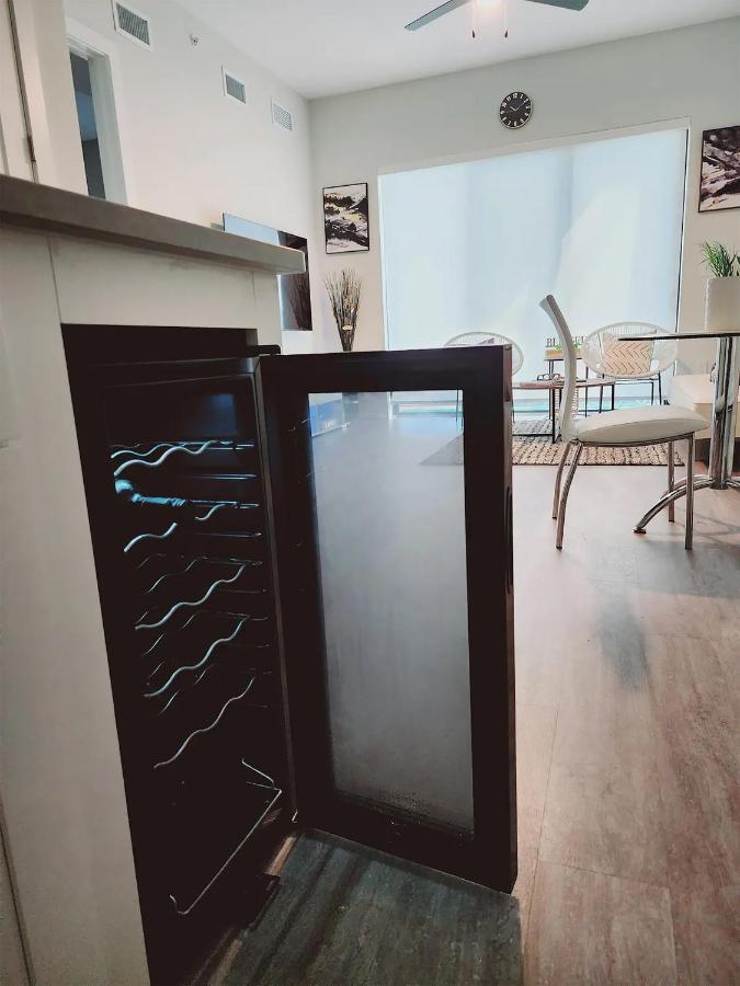 Lux Property Great For 1 To 8 Guests-Family Trip ,5Beds 2Rooms Staycation With Gym And Ev, Proximity To Downtown And Beaches เวสต์ปาล์มบีช ภายนอก รูปภาพ