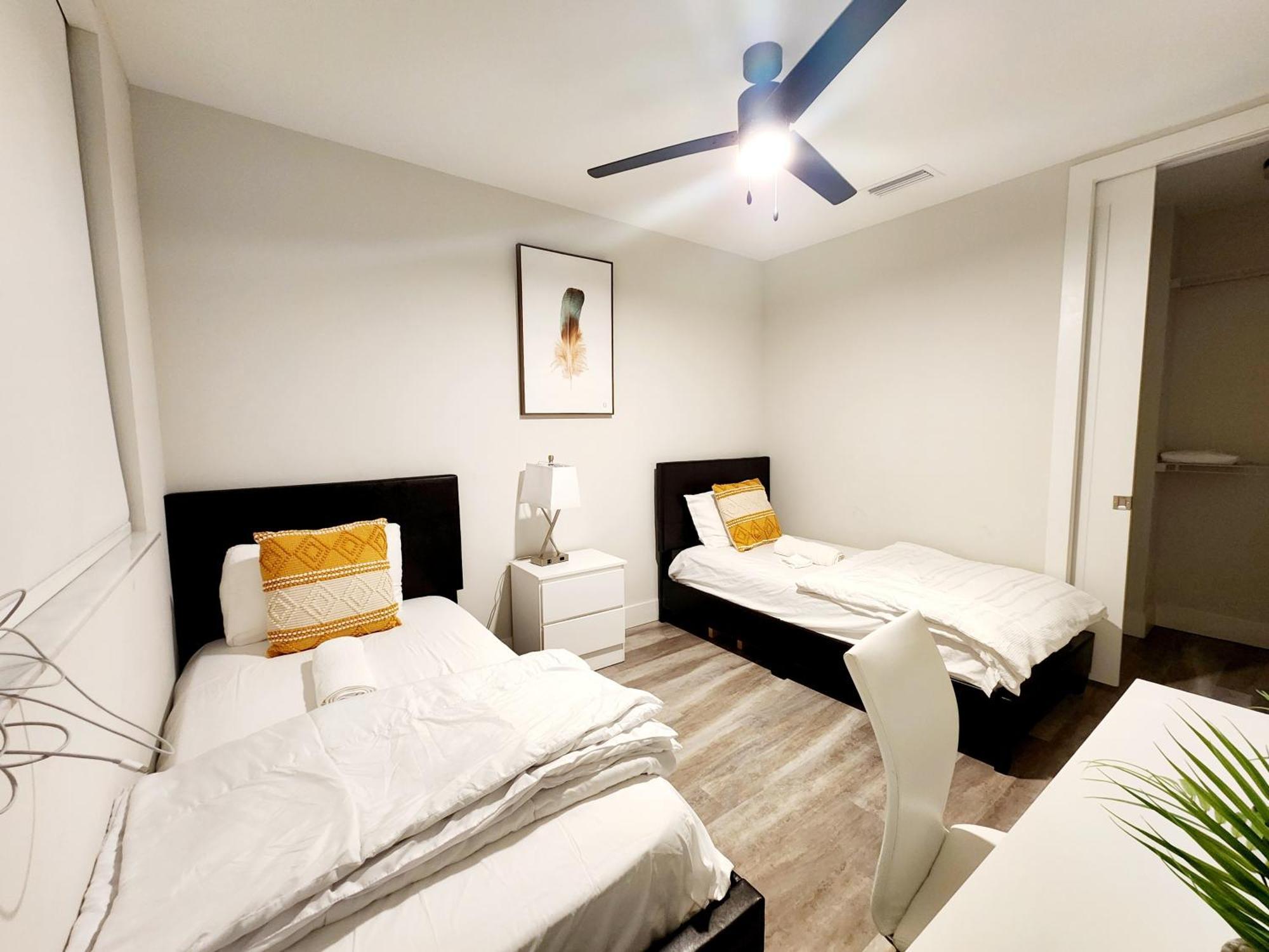 Lux Property Great For 1 To 8 Guests-Family Trip ,5Beds 2Rooms Staycation With Gym And Ev, Proximity To Downtown And Beaches เวสต์ปาล์มบีช ภายนอก รูปภาพ